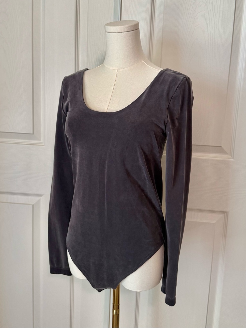 Sweaty Betty Charcoal Scoop-Neck Long-Sleeve Bodysuit
